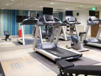 Holiday Inn Express & Suites Memphis Arpt Elvis Presley Blv By Ihg Ngoại thất bức ảnh
