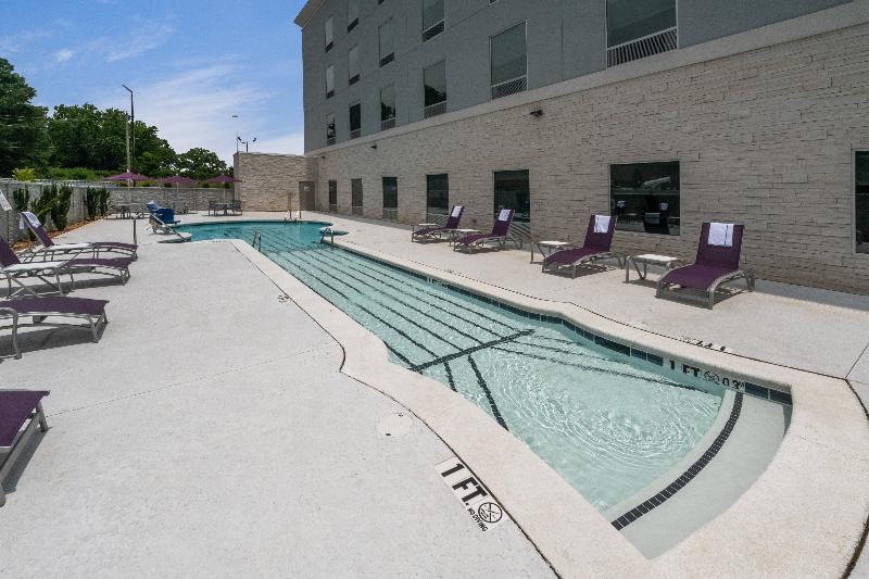 Holiday Inn Express & Suites Memphis Arpt Elvis Presley Blv By Ihg Ngoại thất bức ảnh